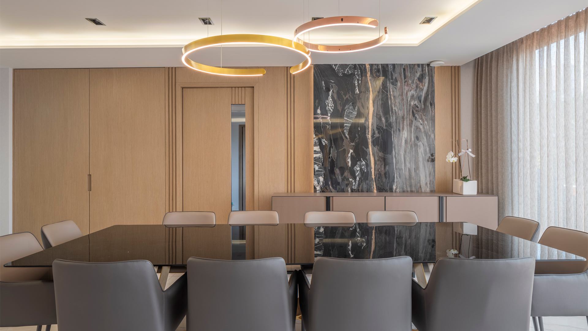 Vista frontal Residencia Lomas